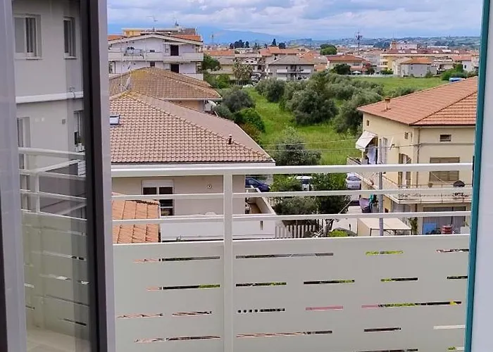 Terrazza Mare E Monti アパート アルバ・アドリアティカ